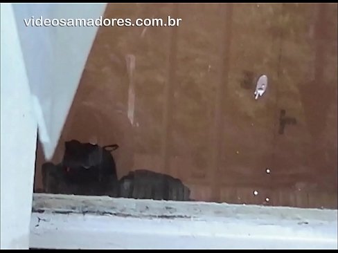 ❤️ Omu cornu chì fighjula a so fidanzata cù un altru tippu, registrendu un video di cazzo senza disturbà a coppia ❤ Video porno à porn co.pornjimbo.ru ❌